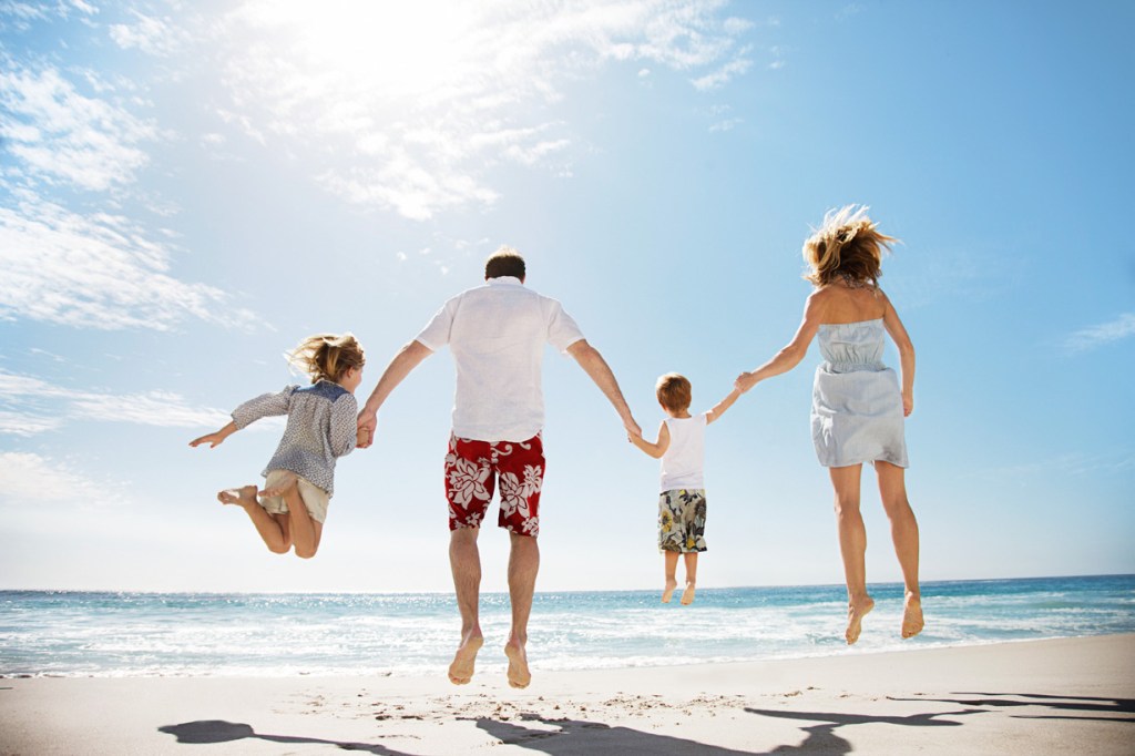 A Helpful Guide To Travelling with Kids in Oistins Barbados: Tips for a Smooth Family&nbsp;Vacation
